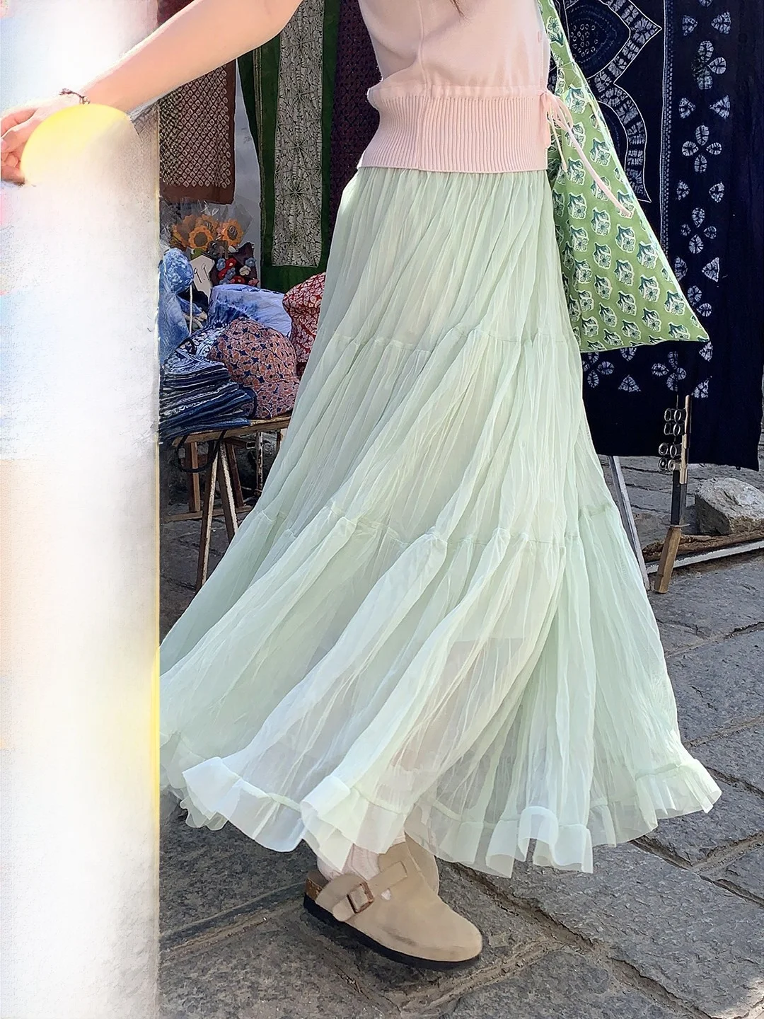 

Gentle Pure Color Texture Folded Mesh Half Skirt Design Korean Style Youthful Girl's Skirt Breathable Skin-Friendly Polyester