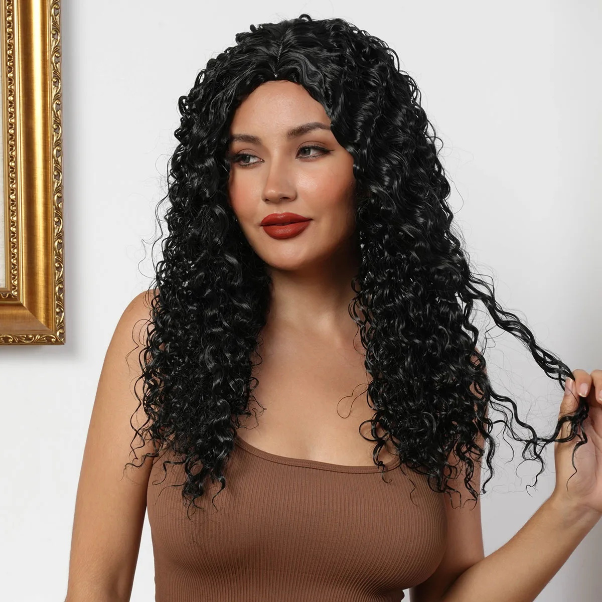 Perruque synthétique africaine courte bouclée et volumineuse pour femmes, cheveux longs ondulés noirs en Fiber résistante à la chaleur pour un usage quotidien