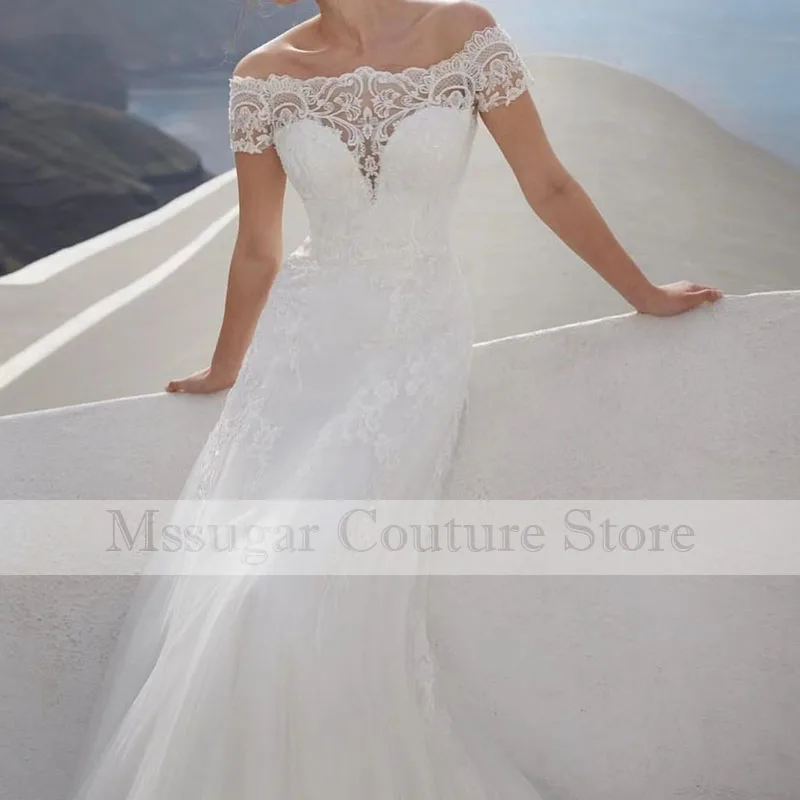 Custom Made Appliques Tulle Lace Elegant Wedding Dresses Buttons Bridal Gown Vestidos De Noiva 2022