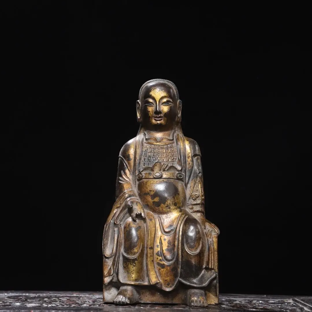 Copper Tuojin [Zhenwu Emperor] is 22 cm high, 8 cm wide and 8 cm thick, and weighs 0.9 kg