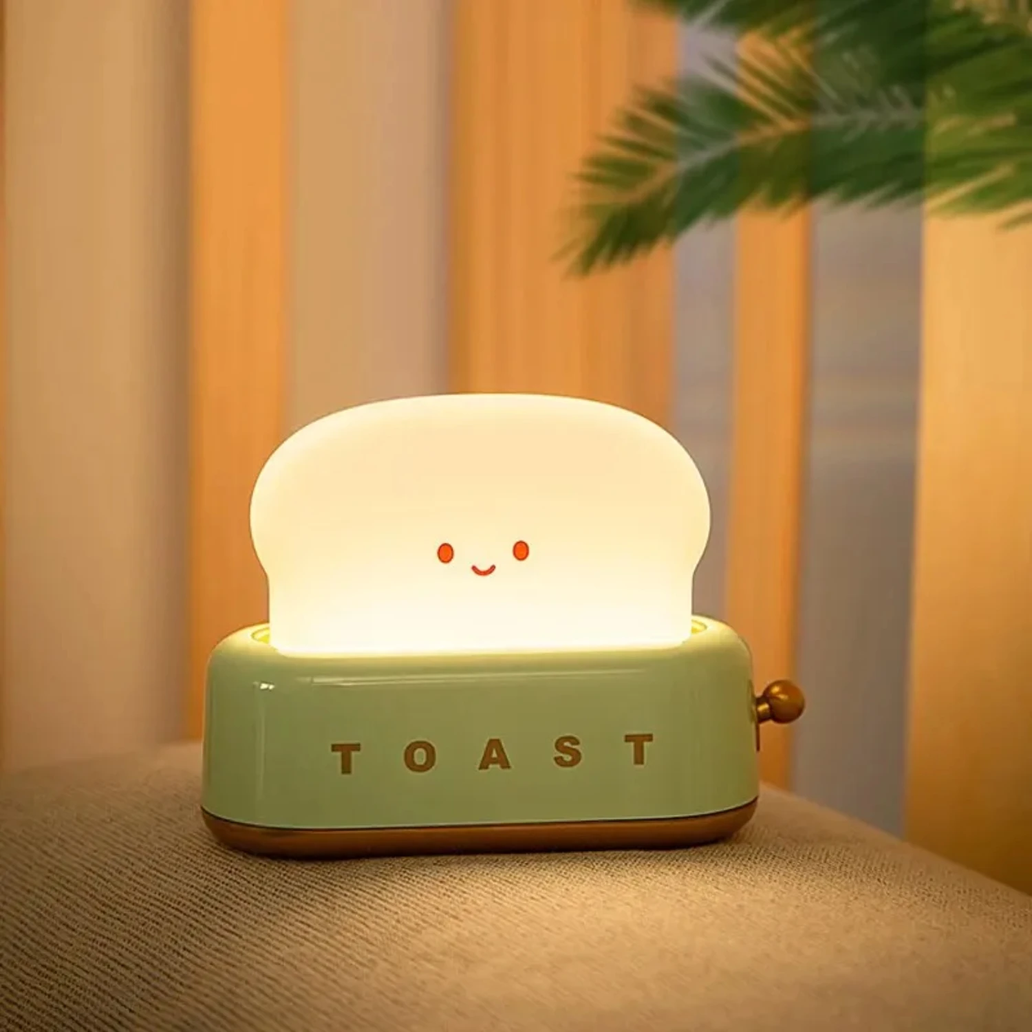 Quirky and adorable rechargeable toast bread night lamp - perfect for teenage girls, boys, and women, a charming addition to any