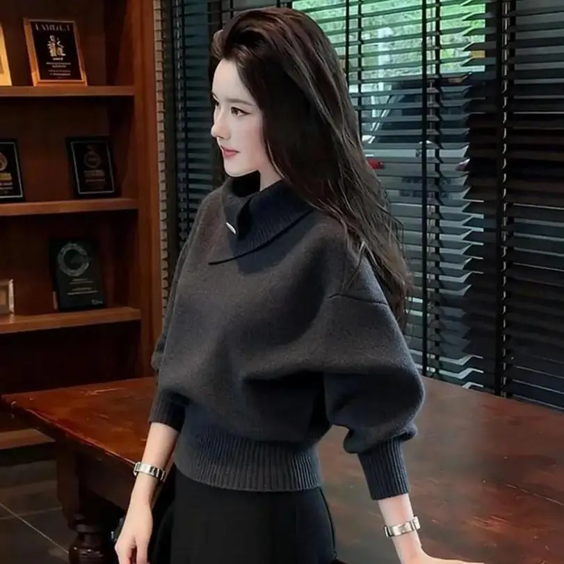 

High-quality Sweater Woman 2026 Autumn Winter Korean Design Sense Coat Soft Waxy Pullover Lazy Turtlene Bottoming Sweater Ladies