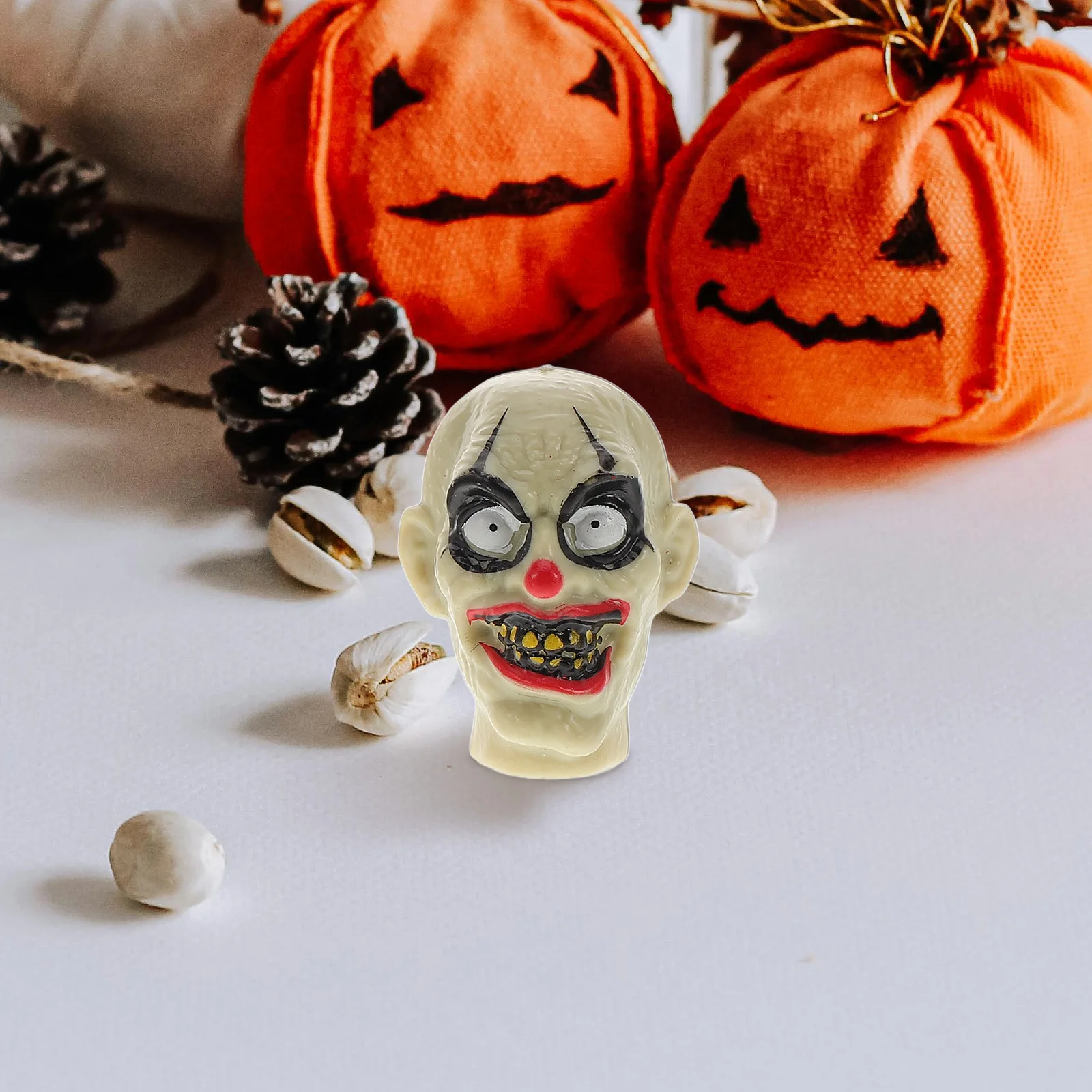 

1Set Halloween Bloody Hand Clown Ghost Head Haunted House Prank Decoration Fake Severed Hand Scary Horror Party Scene Props