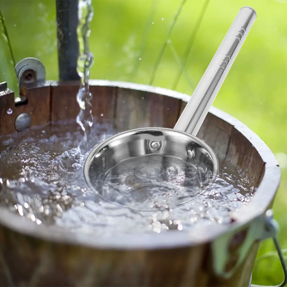 Long Handle Stainless Steel Water Ladle 14Cm Flat Bottom Soup Scoop Dipper for Kitchen Bath Garden Hair Wash Shower Tea Ceremony