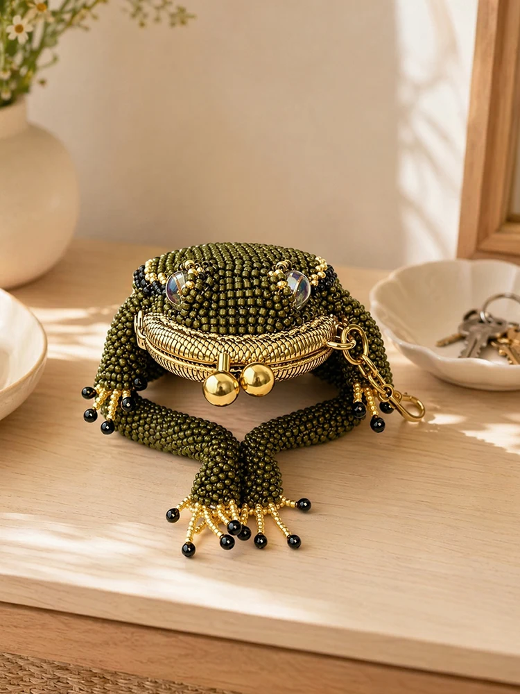 Kiss Lock Small Pouch Cute Amphibian Accessory Container for Daily Carry Handheld Ring Pendant Decoration
