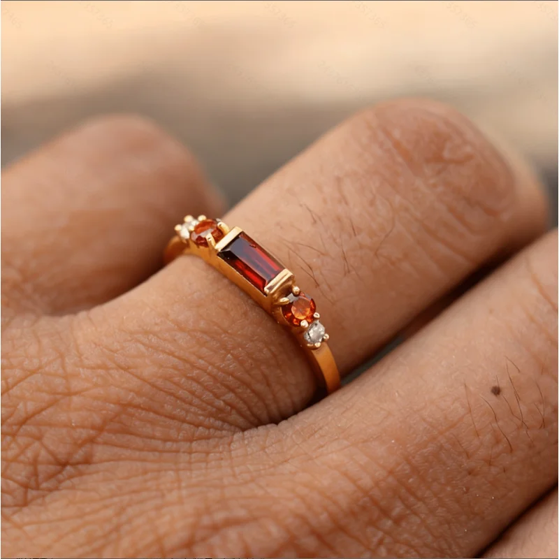 

Trendy Gold Women Ring Luxury Style Fashion Hand Ornament for Daily Party