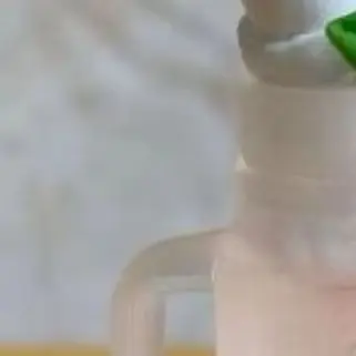 

Детский подарок миниатюрного кукольного домика, игрушка для напитков с мороженым — идеально подходит для украшения десертного магазина и аксессуаров для кукол