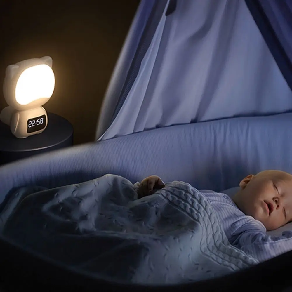 Lampada da allattamento con funzione timer per protezione degli occhi, luce notturna con telecomando a 3 colori, con orologio digitale, semplice lampada da comodino intelligente