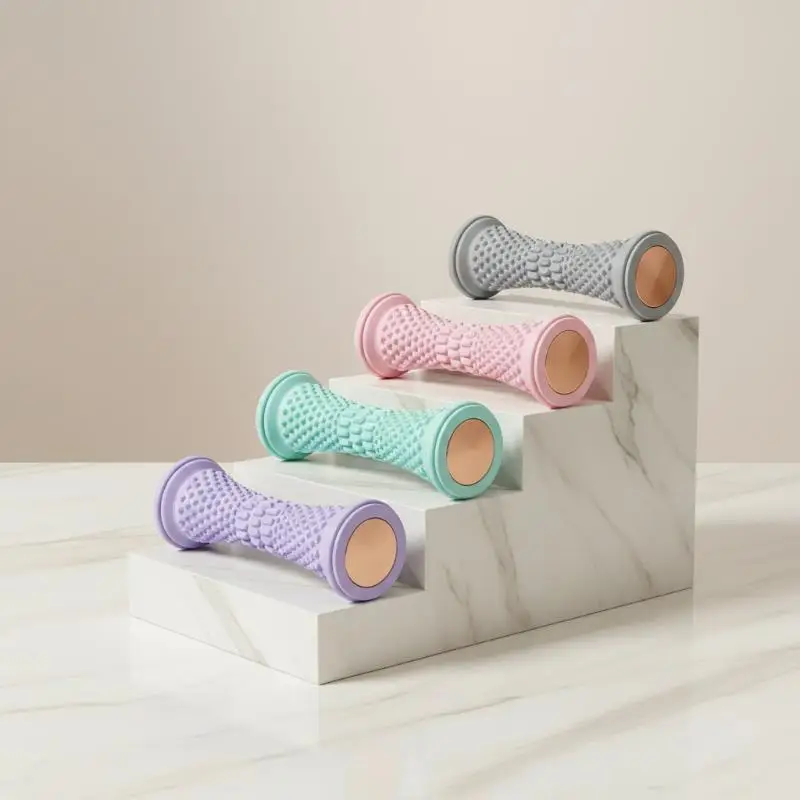 Rouleau de massage pour les pieds en PP, surface texturée, soulagement profond de la douleur, pour une utilisation à domicile, entraînement, yoga et récupération.