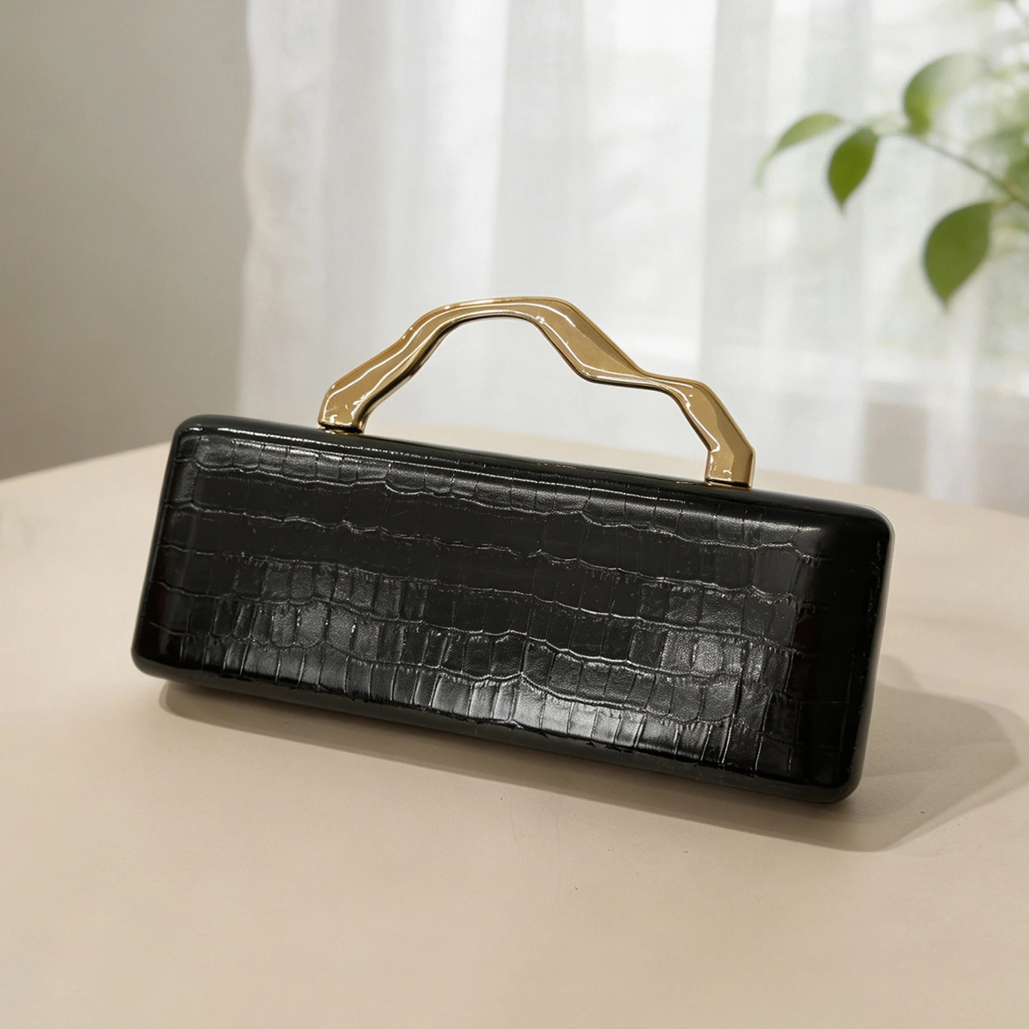 Luxuriöse Abendclutch mit Krokodilprägung in Gold, Damenmode, Party-/Hochzeitstasche, Umhängetasche mit Kette, lange Damenbrieftasche. – Detail 15