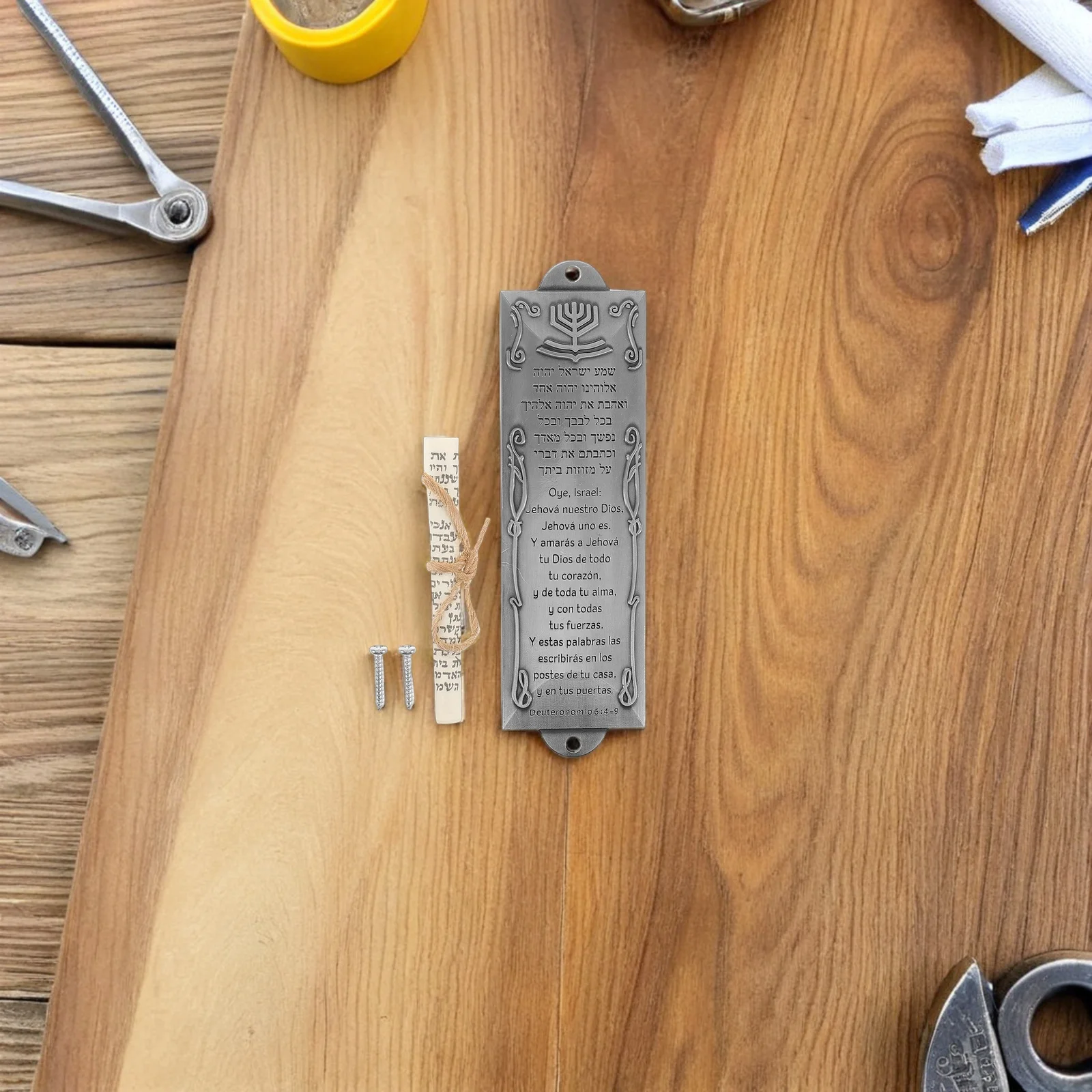 

2pcs Metal Mezuzah Mount With Scroll Religious Blessing Decor For Jewish Catholic Holiday Front Door Vintage Alloy House Warming