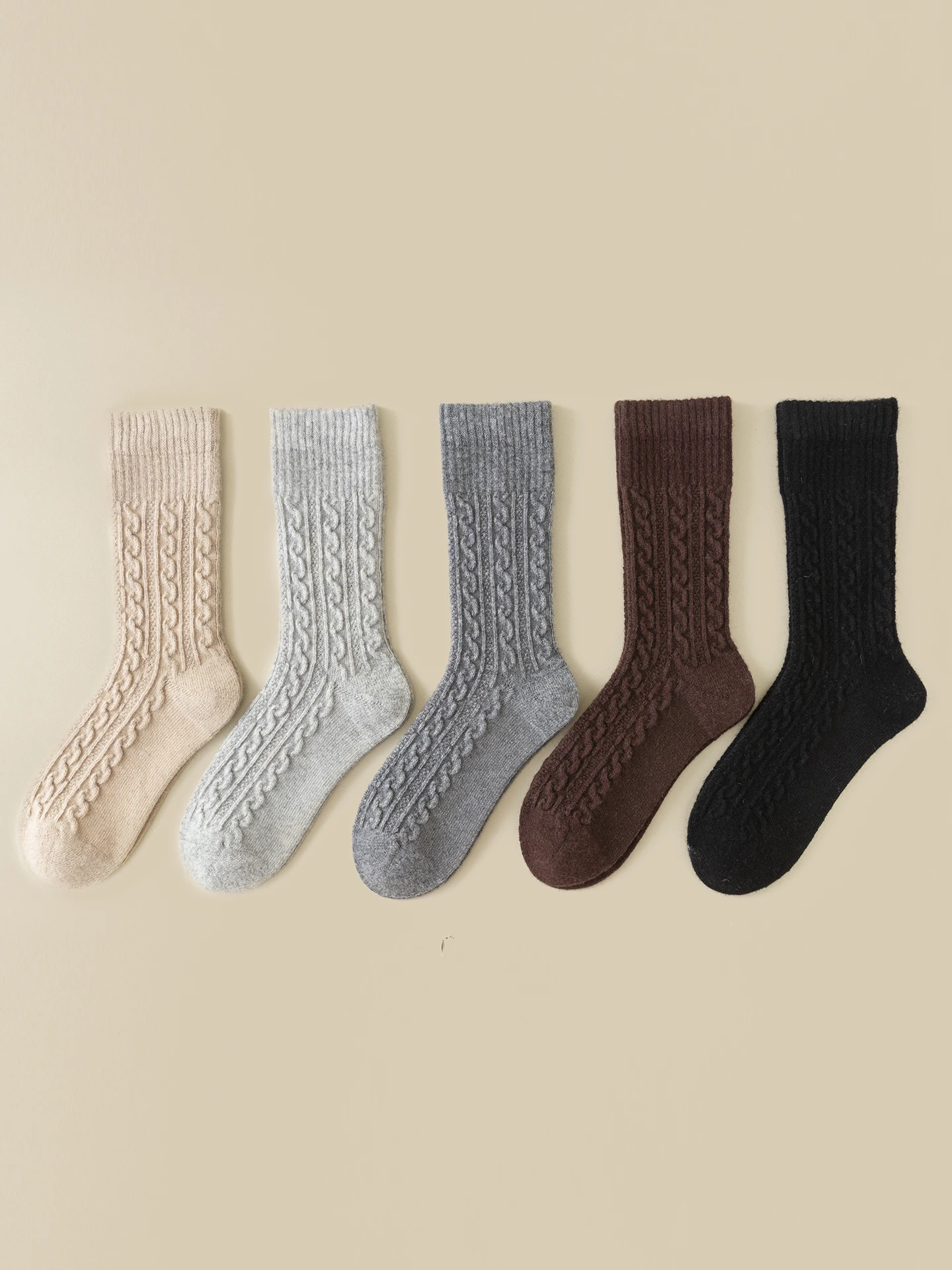 100% Merino Wool Women Four Pcs Long Socks Twisted Solid Color Thick Knitted Socks Warm Autumn Winter Breathable Soft Underwear
