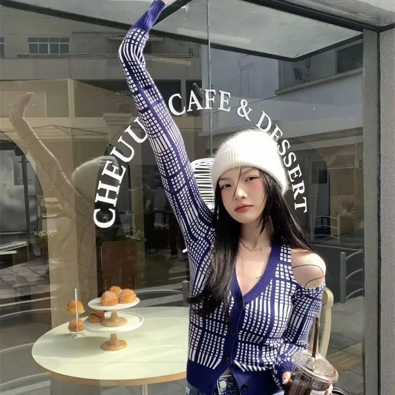 Spicy Girl Off Shoulder Long Sleeve Knit Sweater Women Autumn Blue Plaid Halter V Neck Slim Cropped Chic Lady Top