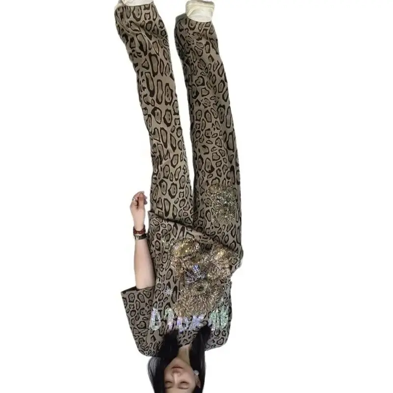 

Leopard Print Round Neck Short-sleeved Trousers Outdoor Casual Large-size Women's High-waisted Wide-leg Trousers Two-piece Set