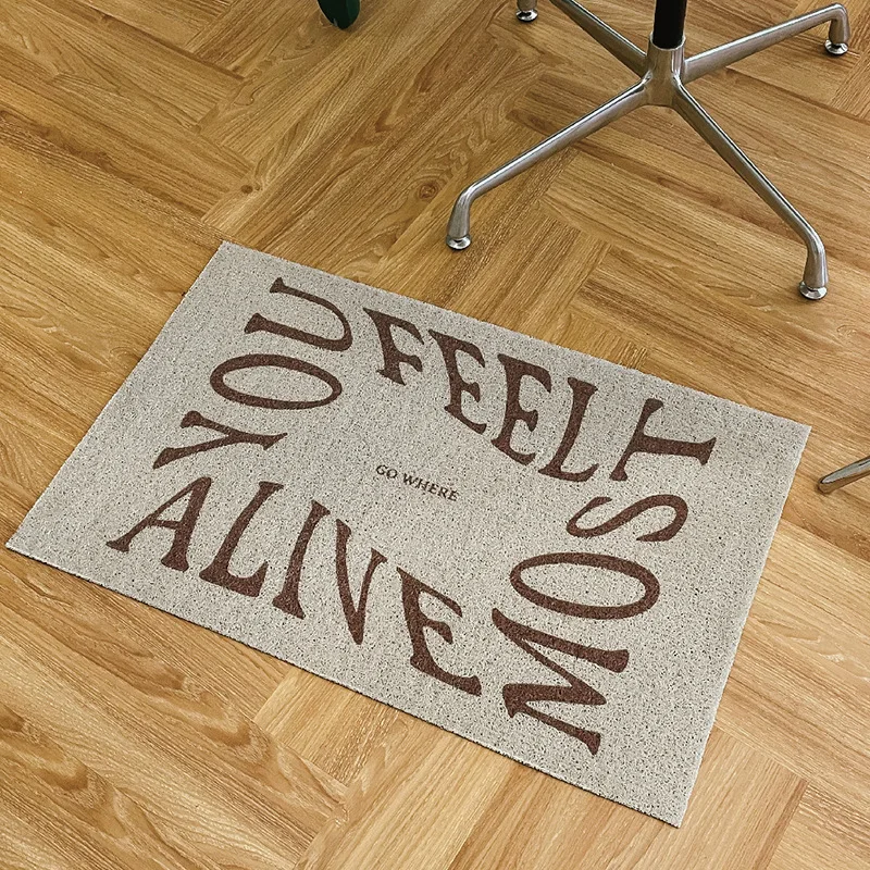 

Entrance door mat with silk ring, dirt resistant and anti slip foot pad, customizable cutting door mat