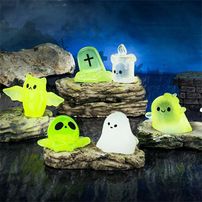 

Cartoon Noctilucent Halloween Pumpkin Ghost Small Ornaments Creative Resin Crafts Creative Model DIY Home Decoration Accessories