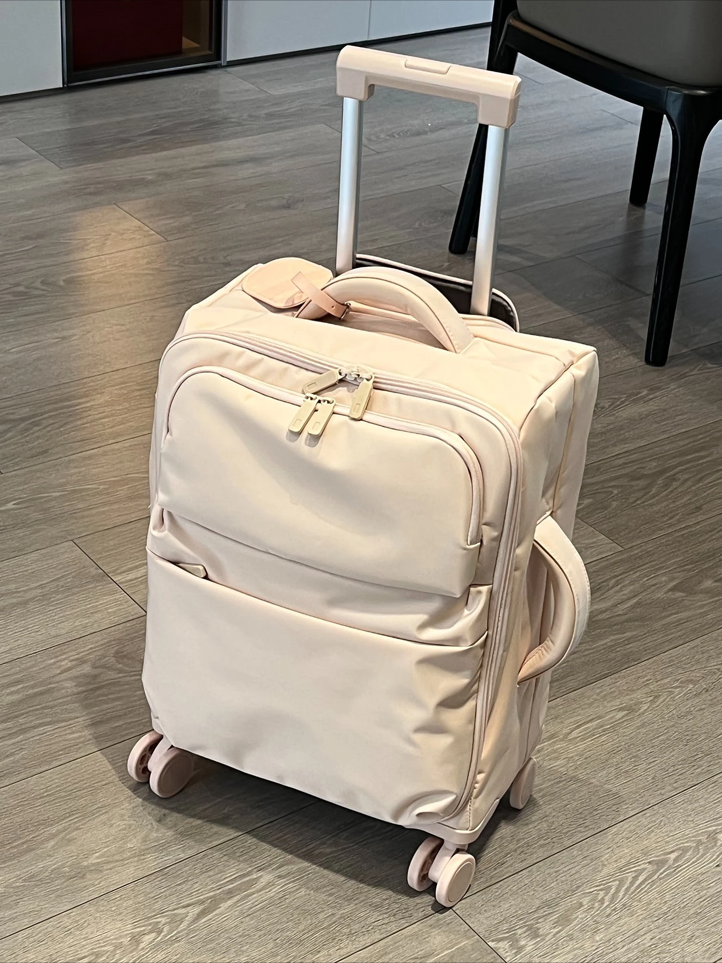 

Ultra-Lightweight 20 24 Nylon Waterproof Large Capacity Travel Luggage Trolley Case Password Lock Soft Shell Durable Portable