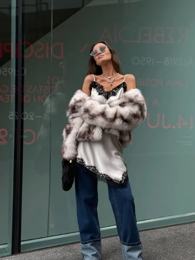 

Women Lapel Cow Print Short Faux Fur Coat Casual Fluffy Long Sleeve Loose Warm Outerwears Lady Winter Daily Highstreet Jacket