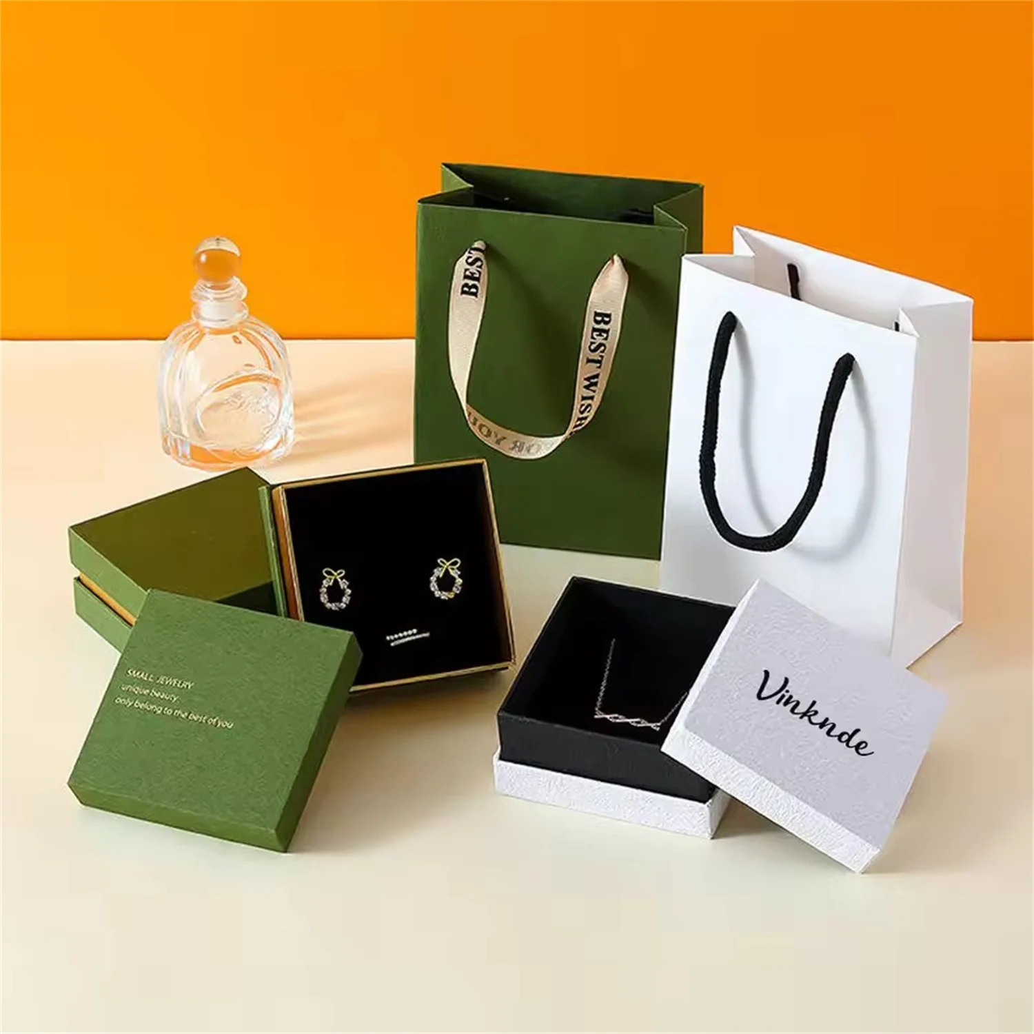 

Оливково-зеленые бумажные шкатулки для драгоценностей с индивидуальным логотипом, серьги, кольца, ожерелье, браслет, упаковочная коробка, подарок для свадебной вечеринки, картонный чехол