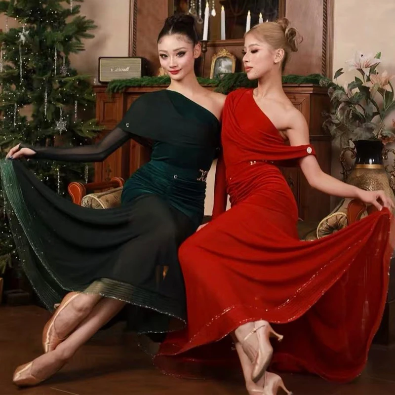 Weibliche Ballroom Dance Performance Kleidung Erwachsene Rumab Latin Dance Kostüme One Sleeve Latin Top Modern Dance Rock SL14821