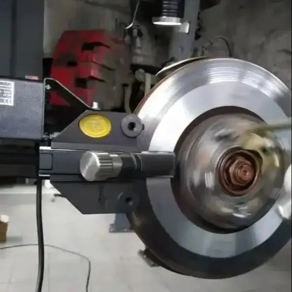 DISC LATHEDRIVE UNIT of On the Car disc aligner brake lathe machine AM-8700