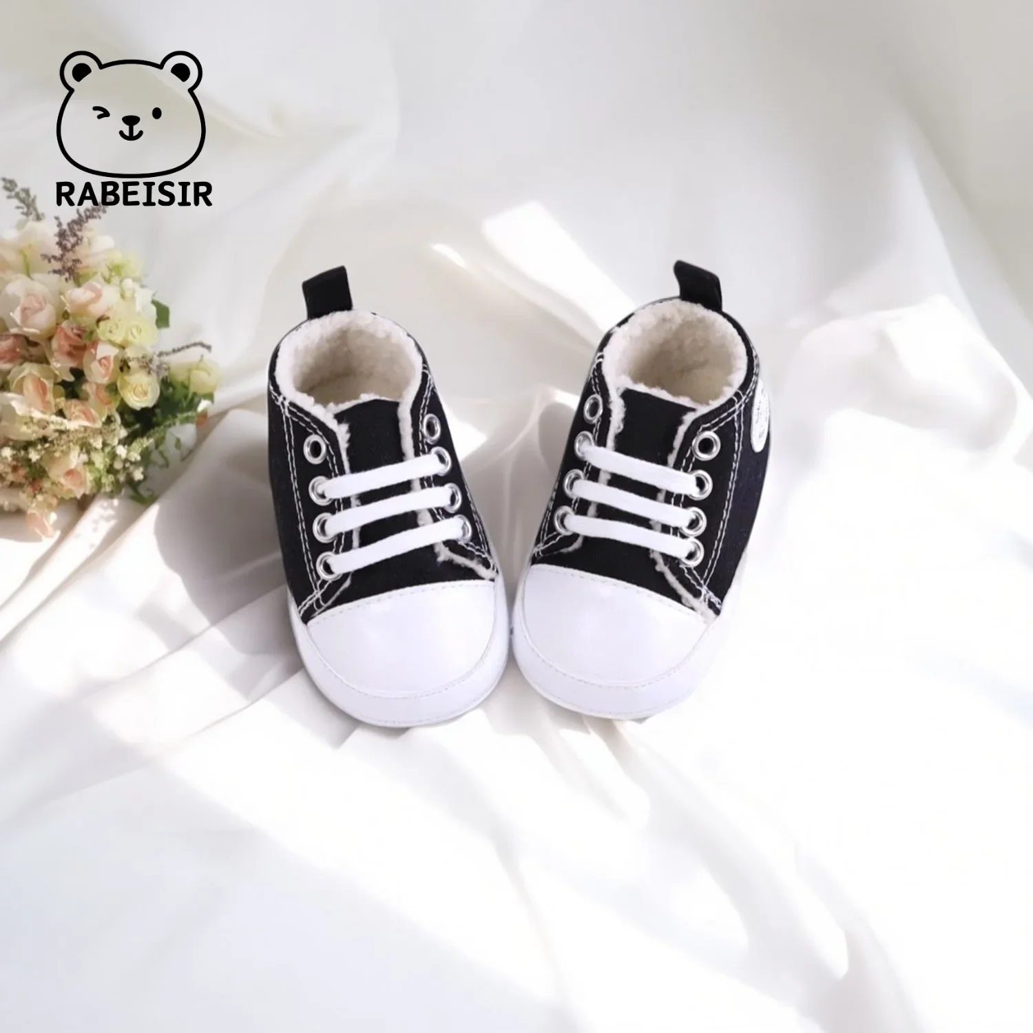 

Autumn and Winter Baby Canvas Shoes for Men and Women 0-18 Months Baby Toddler Shoes Soft Fleece-Lined Classic Versatile Style
