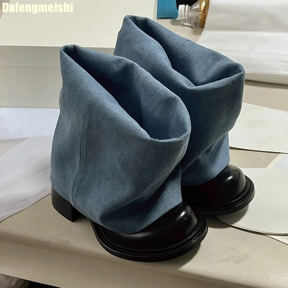 

Fashion Denim Turned-Over Edge Boots Women 2025 New Round Head Thick Heel Pleated Mid-Calf Boots Black Patent Leather Boots