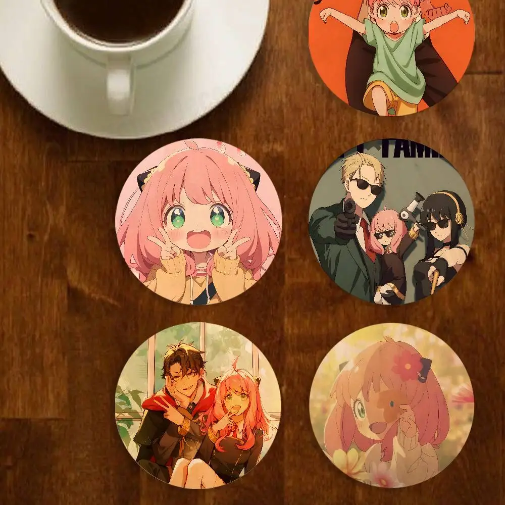 

SPY FAMILY L-Loid Anya Yor Round Wooden Coasters For Cute Design Suitable for Drinks Tea Coffee Home Gift Choice Holiday