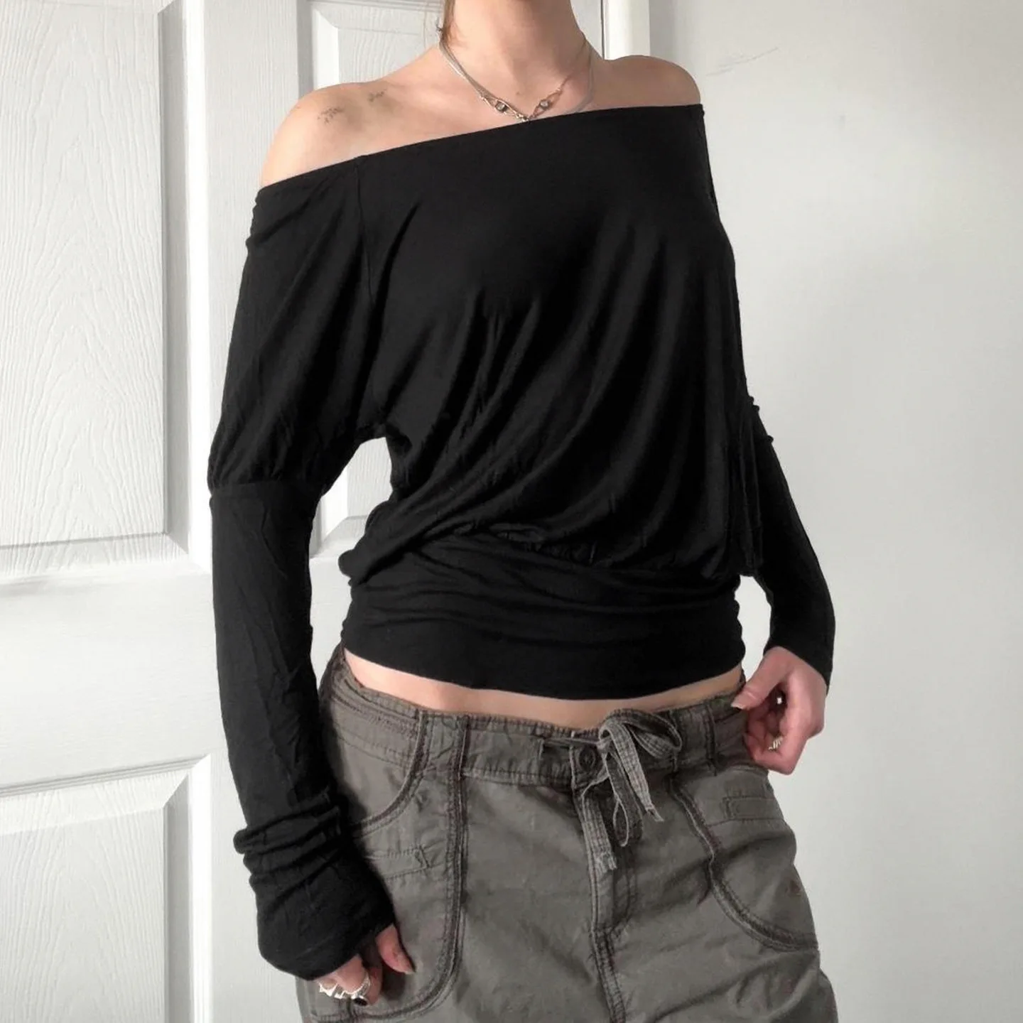 

Solid Batwing Long Sleeve Inclined Shoulder T Shirts Tops 2025 Autumn Women Fashion Sexy Backless Casual Tees Streetwear