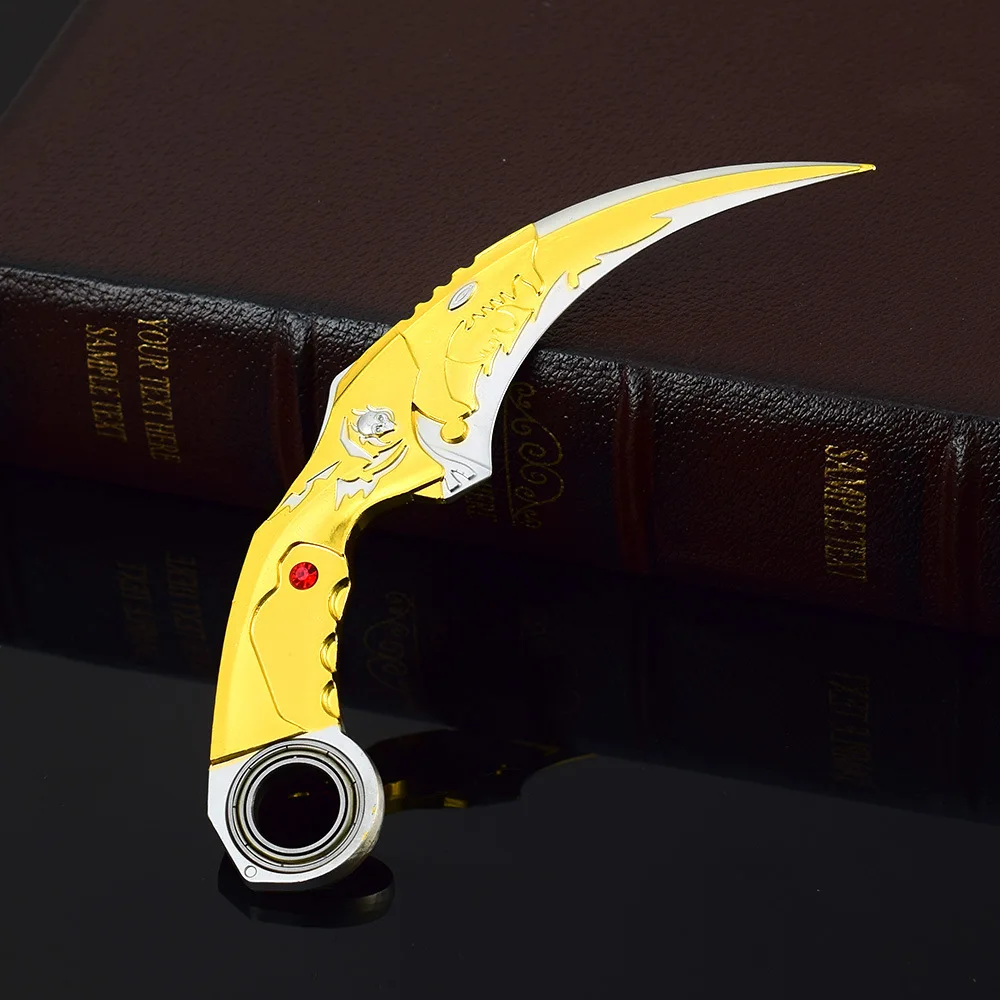 17CM Karambit Game Leven en Dood Perifere Wapen Donkere Maan Dubbele Doornen Metalen Model Mes Zwaard Ornament Geschenken Speelgoed voor Jongens