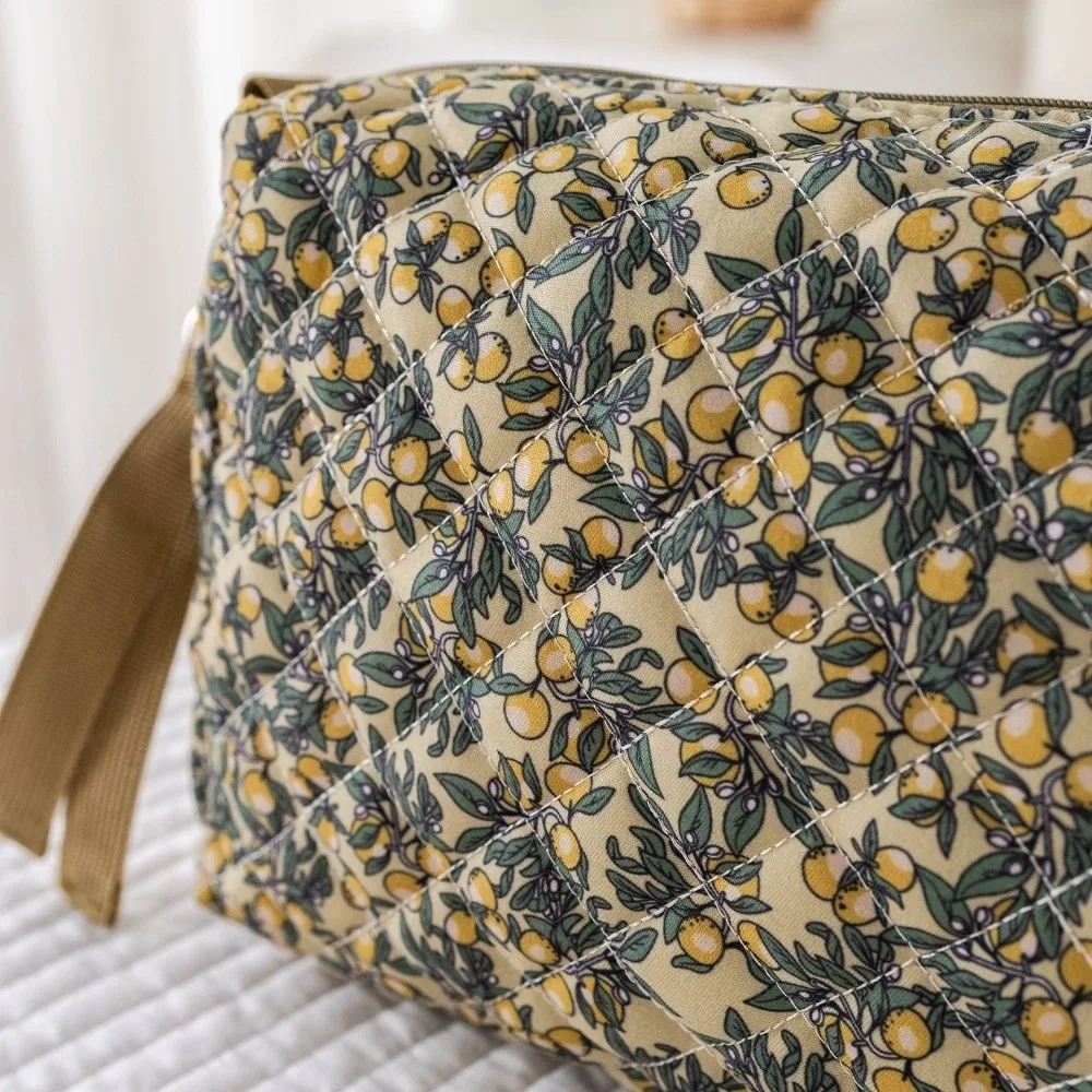 

Multi-Functional Portable Diaper Storage Bag Universal Lightweight Items Organizer Floral Pattern Travel Handbags for Mommy