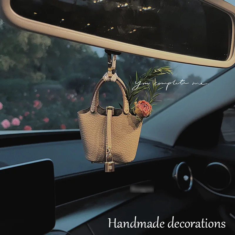 

Handmade flower basket decorations Car personality decoration hanging decoration Fun interior rearview mirror decoration Flowers