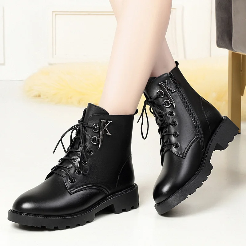 CICIYANG Women's Boots Winter Shoes Large Size Genuine Leather Women Snow Boots Mom Thickened Wool Warm Combat Boots Ladies