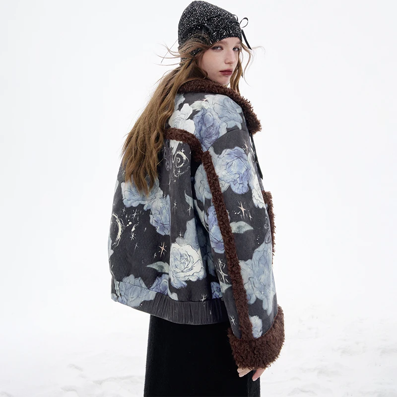 ELFSACK 2025 Winter New Arrivals Y2K Delicate Floral Graphic Furry Cuff Lapel Coat For Women