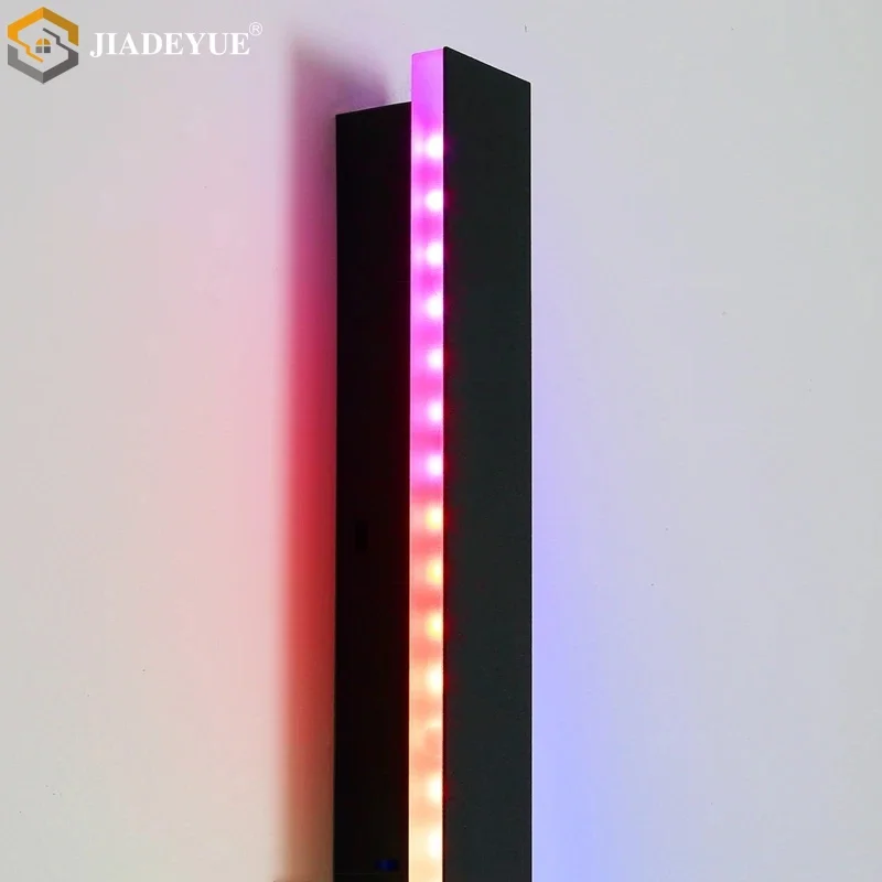 Lámpara de pared larga con control remoto inteligente IP65, colorida RGB, para exteriores, interiores, decoración navideña, luz de ambiente para el