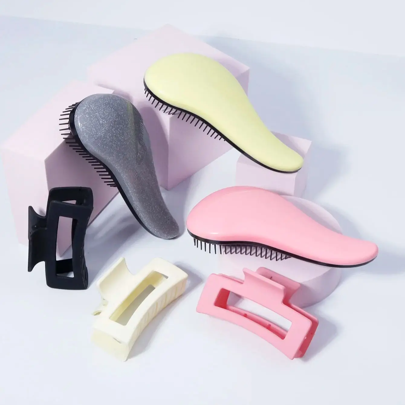 مجموعة مشابك فرشاة شعر مكونة من قطعتين مع فرشاة سهلة الارتداء ومشابك فك قوية، خاصة للشعر المستعار الحقيقي #1