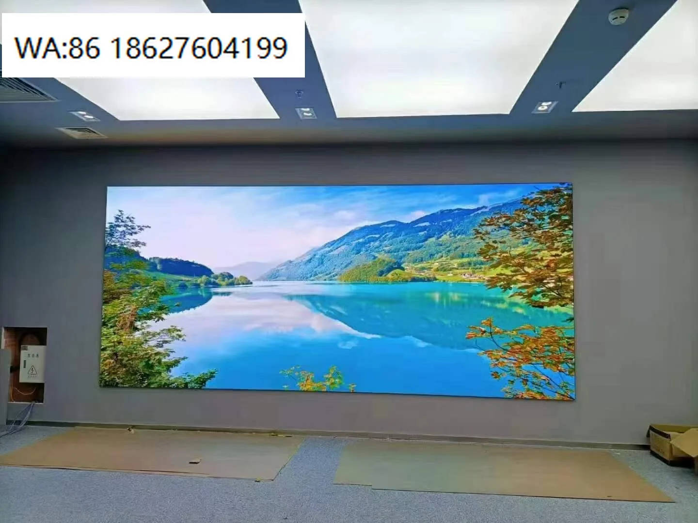 LED SignageP2.6 P2.9 Full Color Indoor  Video Display Digital Signage Poster Led Screen
