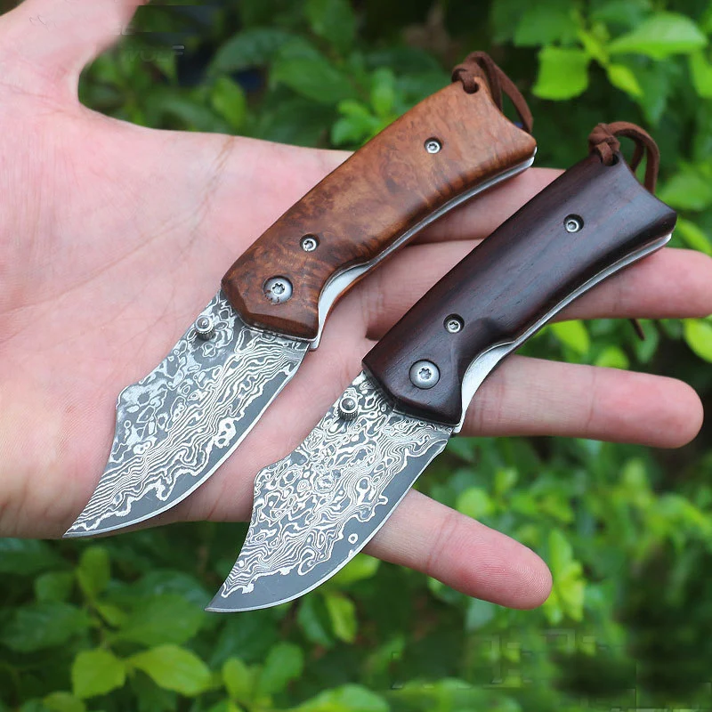 Kitchen tools Damascus steel blade sandalwood handle outdoor folding knife mini portable EDC tool is also a good gift knife