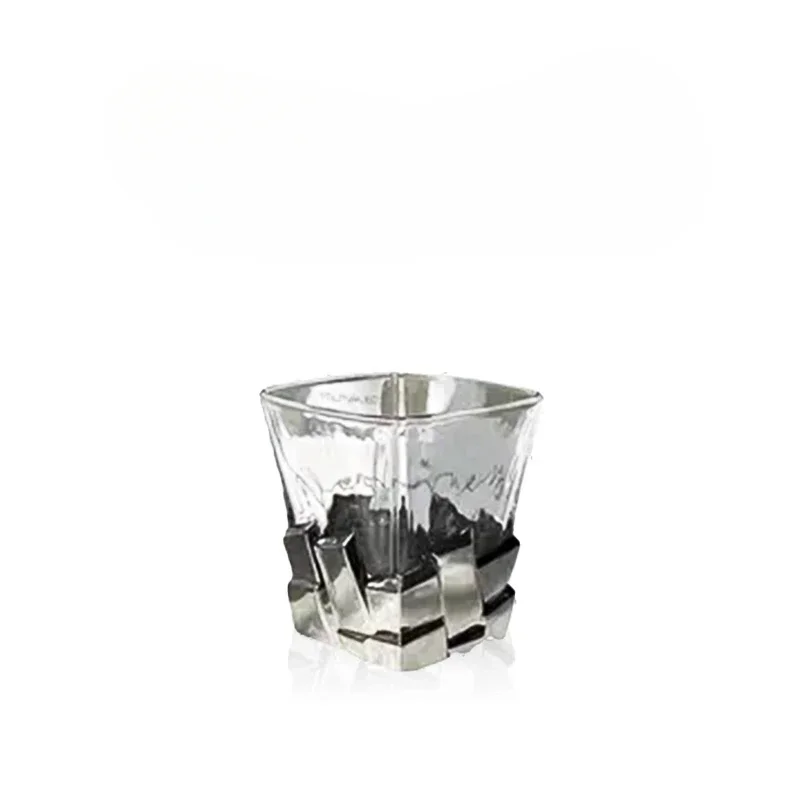 Hot selling and durable Glass with wine glass Creative artistic sense Light luxury glass Light luxury whiskey cup