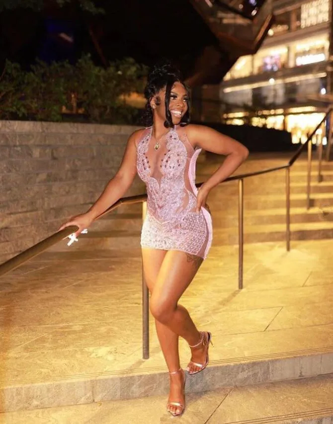 Pink Sparkly Short Prom Homecoming Dresses for Black Girl 2024 Luxury Diamond Crystal Birthday Gala Gown robe de bal rose