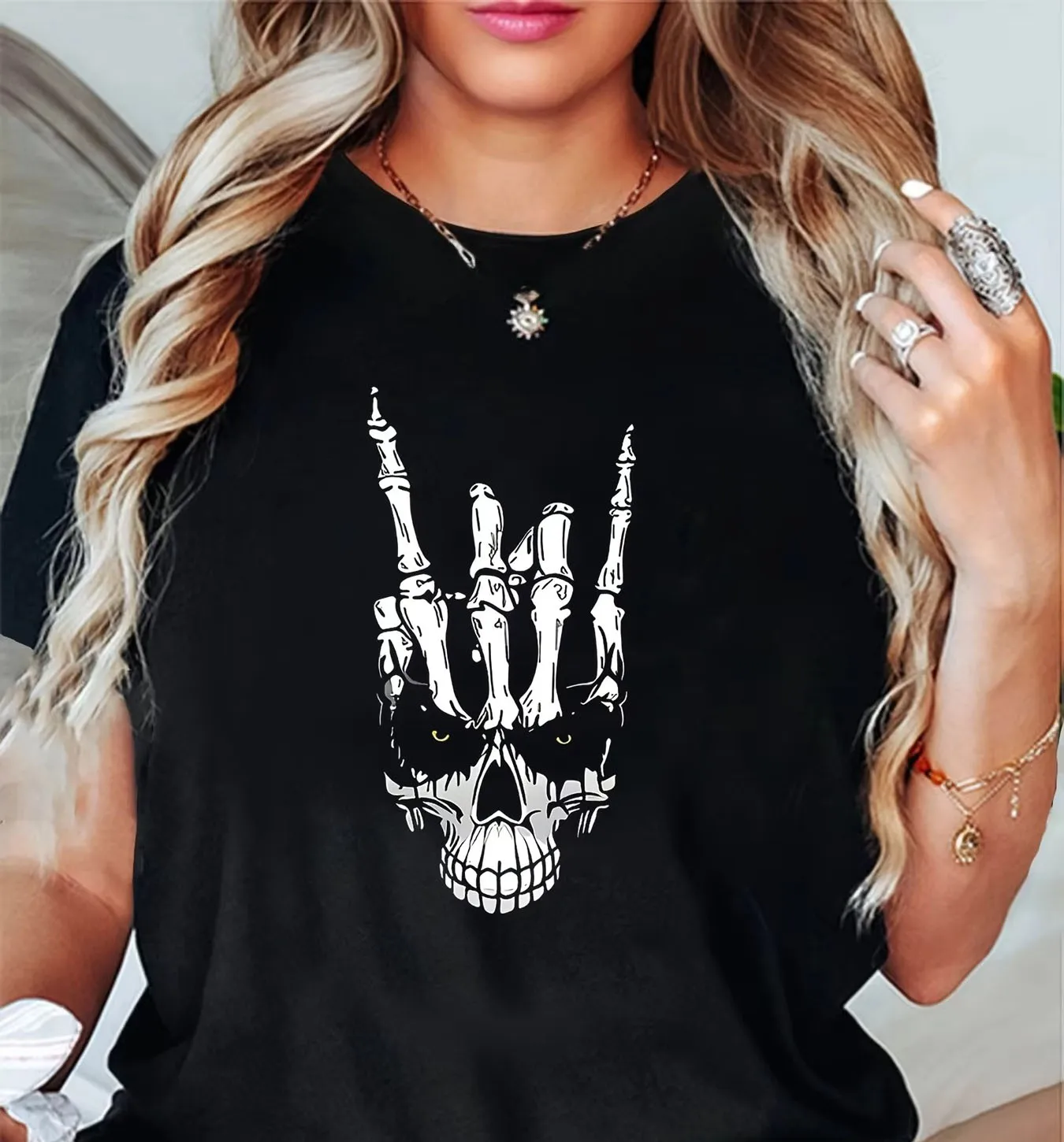 Women's Gothic Skull T-Shirt Casual Short Sleeve Crewneck Tee with Skeleton Hand Rock on Print for Rock and Roll Fans Minimalist