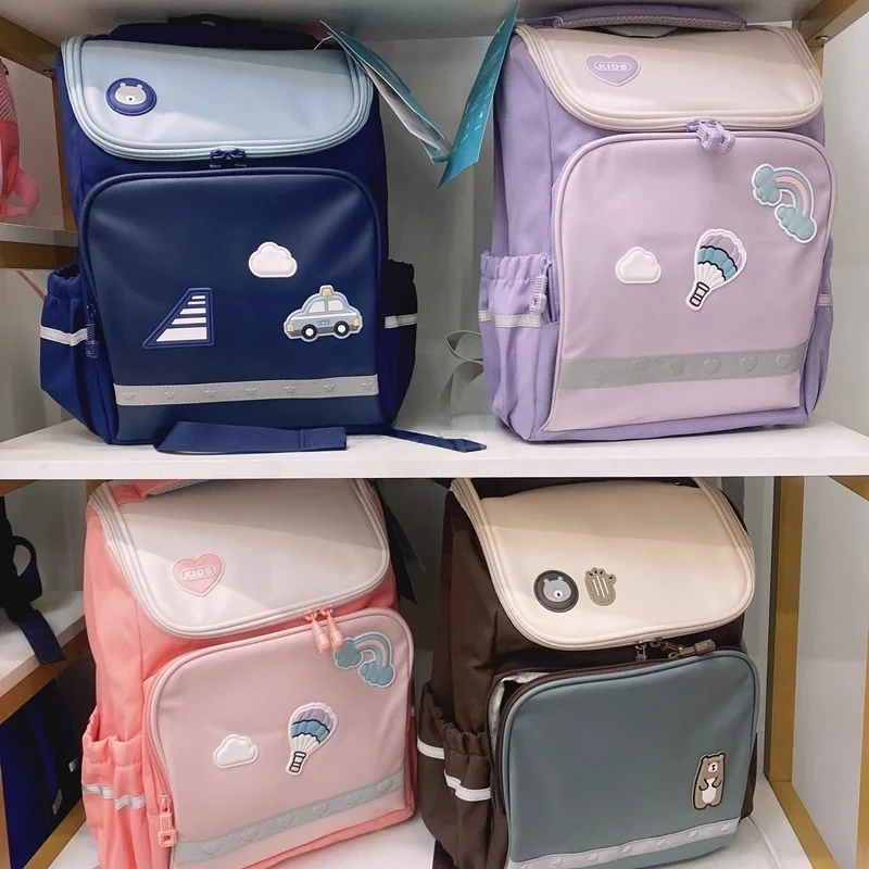 

В наличии школьный рюкзак, мультяшная серия, легкая детская школьная сумка, рюкзак в стиле аниме, студенческий учебный подарок