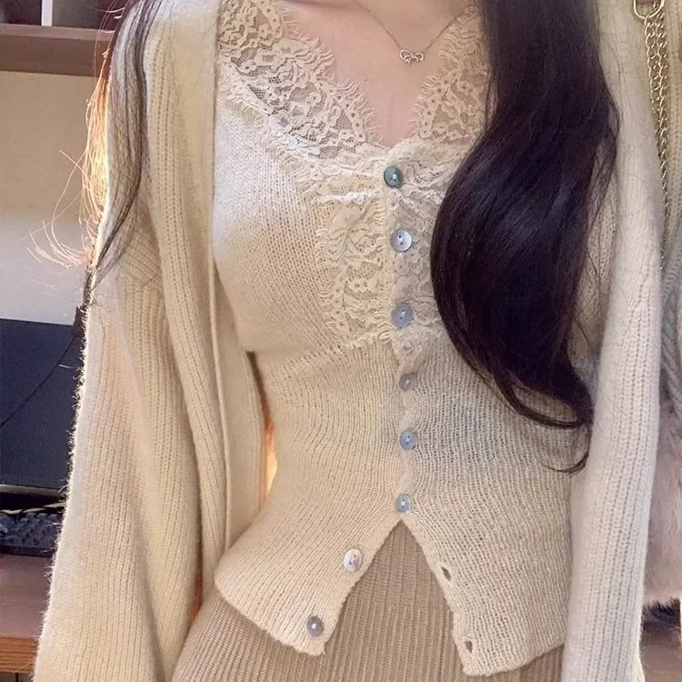 Sexy White V-neck Lace Knitted Tops Women 2024 Spring Autumn New Bottoming Cardigan Y2k Slim Fit Long Sleeve Sweaters Mujer