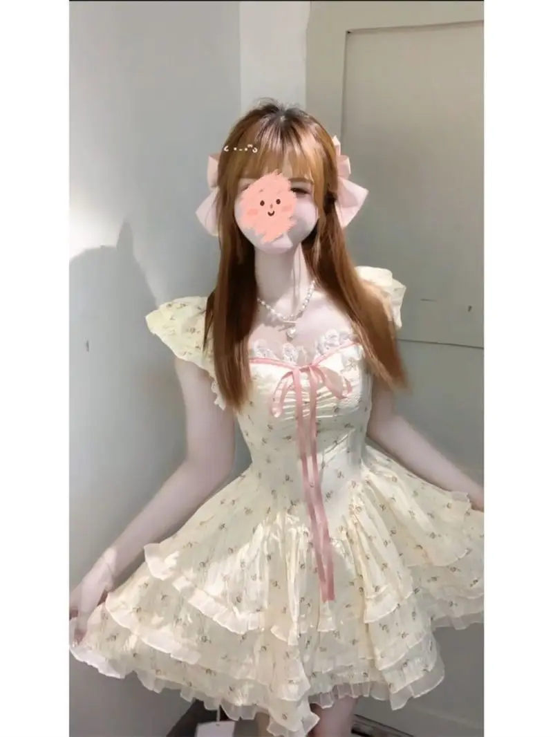 

Japan Style Summer High-End Flying Sleeve Waist Slimming Cake Skirt Women'S Floral Dress 2026 New、