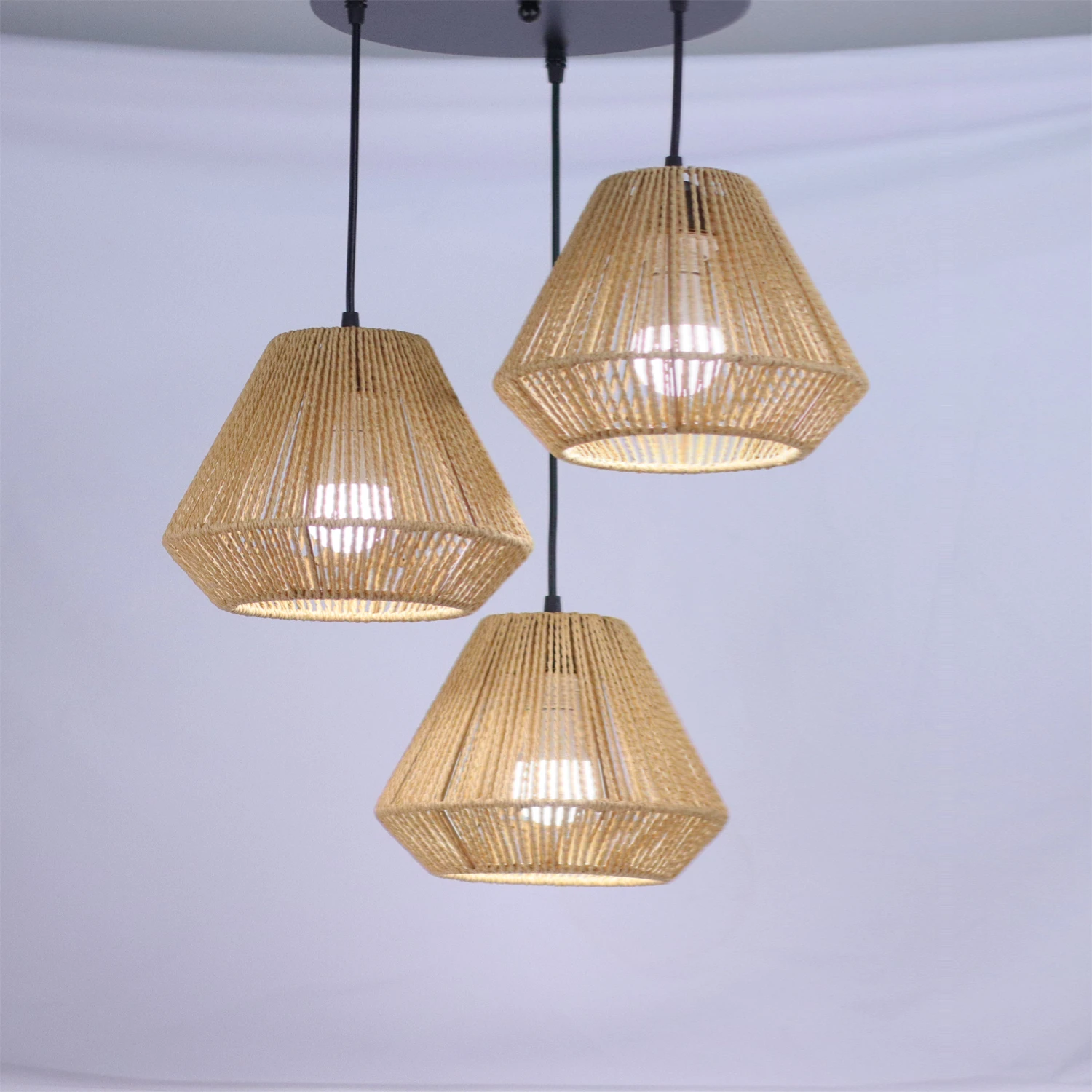 

JOYINLED Retro Paper Rope Pendant Light Hemp Rope Ceiling Lamp for Living Room Bedroom Restaurant Japanese E27 Rattan Woven Lamp