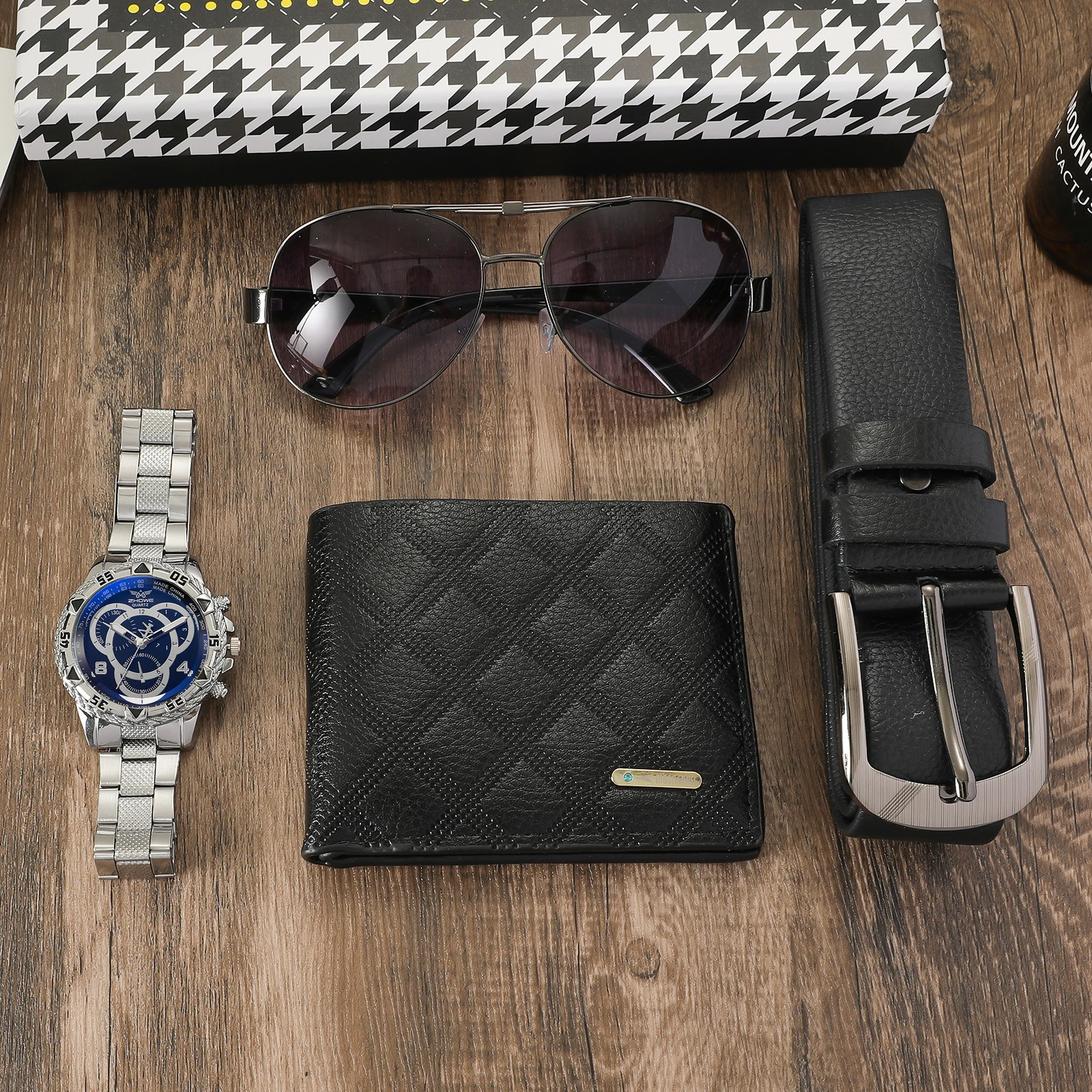 แฟชั่นผู้ชายแสงสีฟ้าหน้าปัดใหญ่นาฬิกาควอทซ์เหล็กวงแว่นกันแดดเข็มขัดกระเป๋าสตางค์กล่องของขวัญ 4 ชิ้น