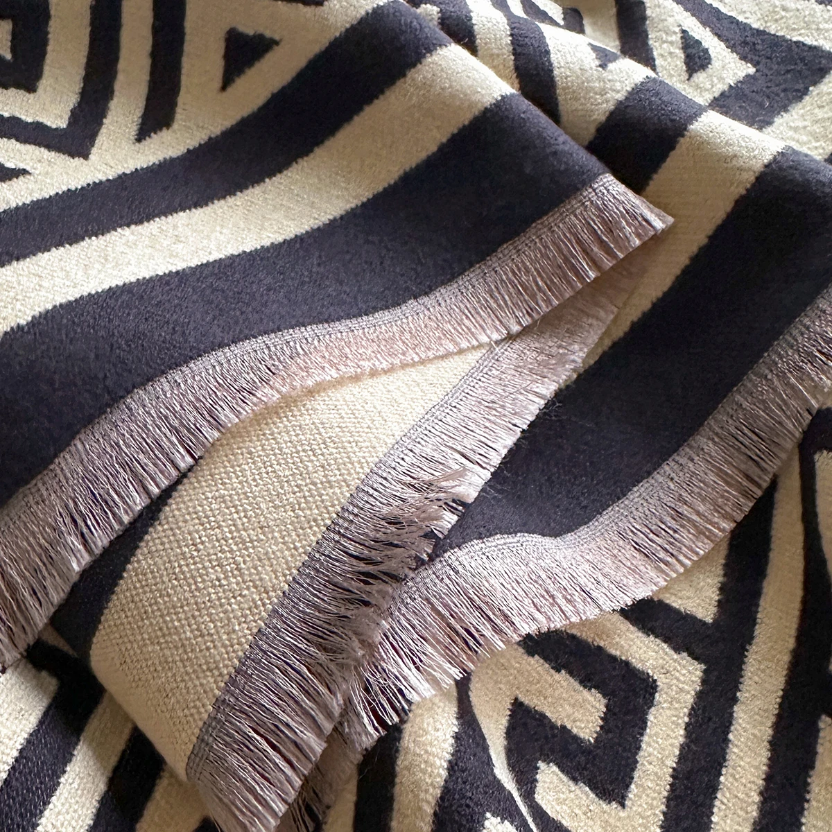 Thumbnail 4 - #14 Latest Scarves Offers