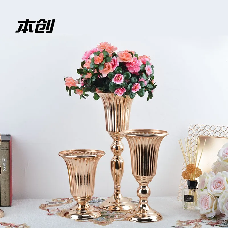 Wedding Creative Arrangement Flower Ware Hotel Home Birthday Banquet Decoration Crystal Vase Wrought Iron Handicraft Ornament