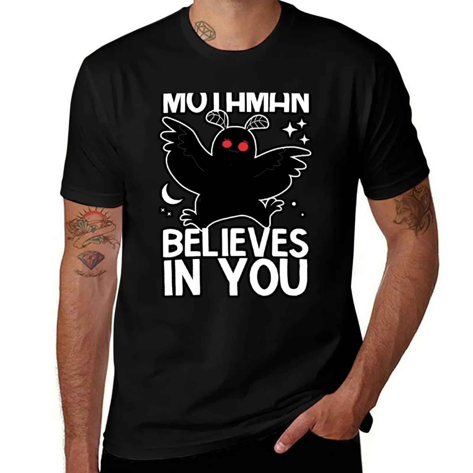 

MOTHMAN BELIEVES IN YOU T-Shirt Active Sports Short Sleeve Cotton Shirt