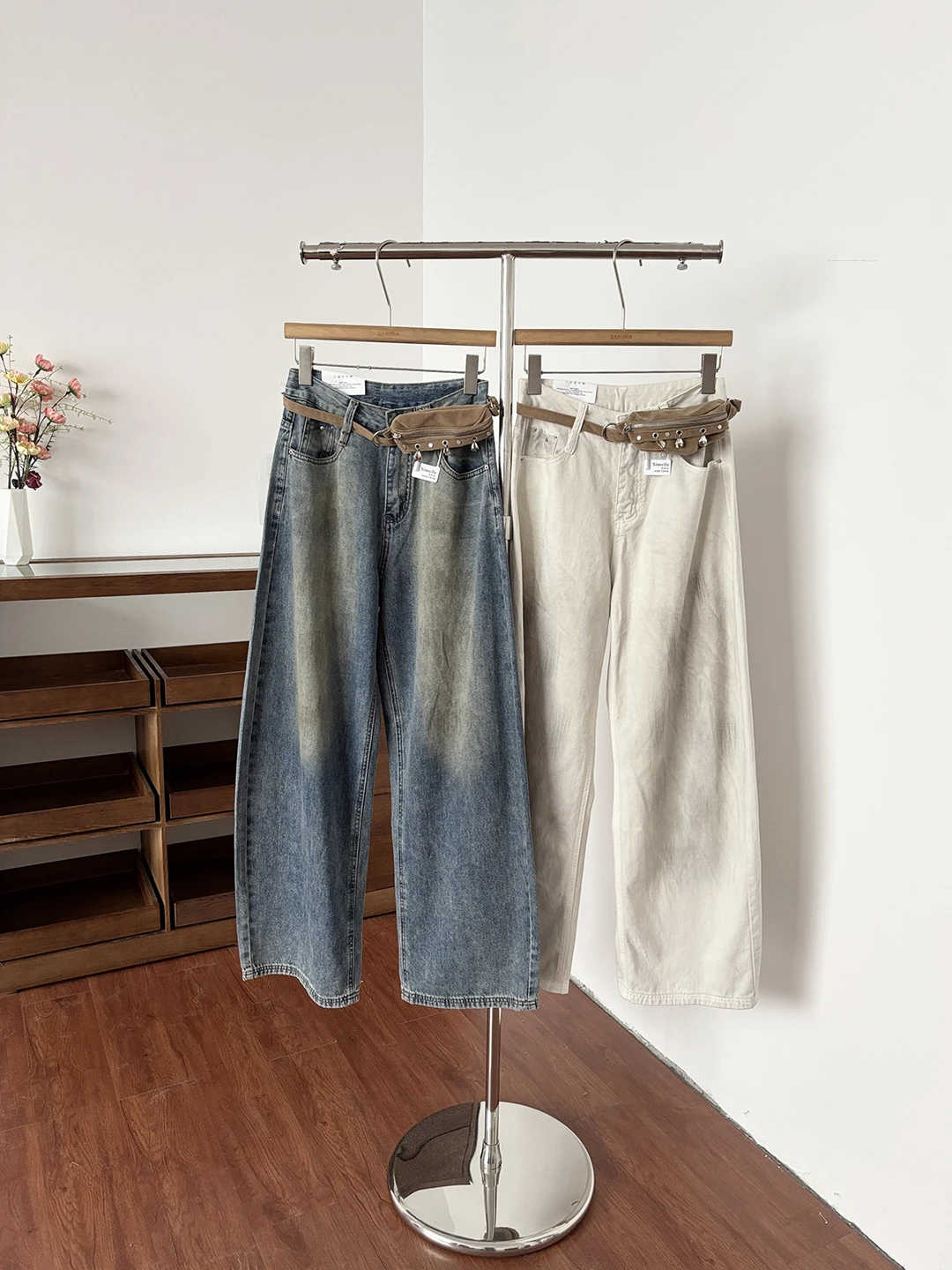 

Джинсы женские с высокой талией, облегающие, в американском ретро-стиле, широкие брюки для повседневной носки, весна-лето, новый стиль, универсальные, с высокой талией...